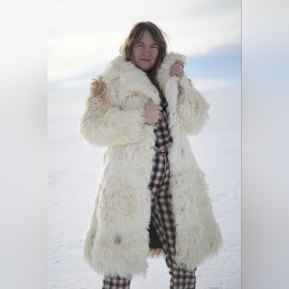 Vintage Mongolian Curly Lamb Fur Coat. - Picture 7 of 9